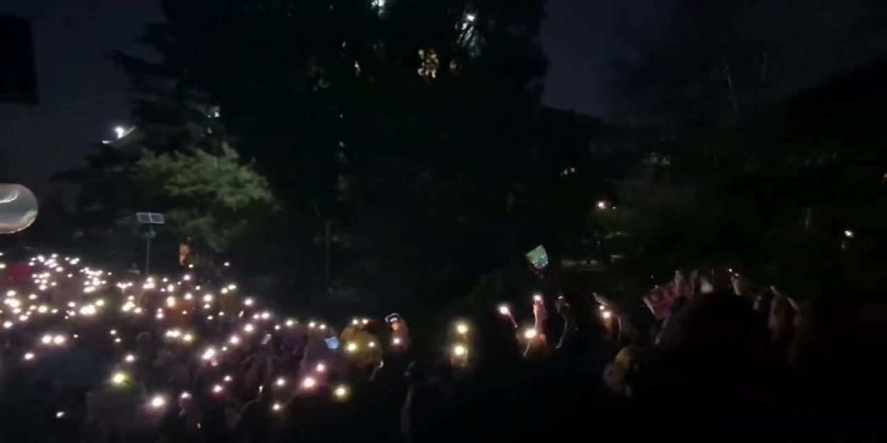 Boğaziçi Üniversitesi'nde Ayşenur Halil ve İkbal Uzuner için eylem