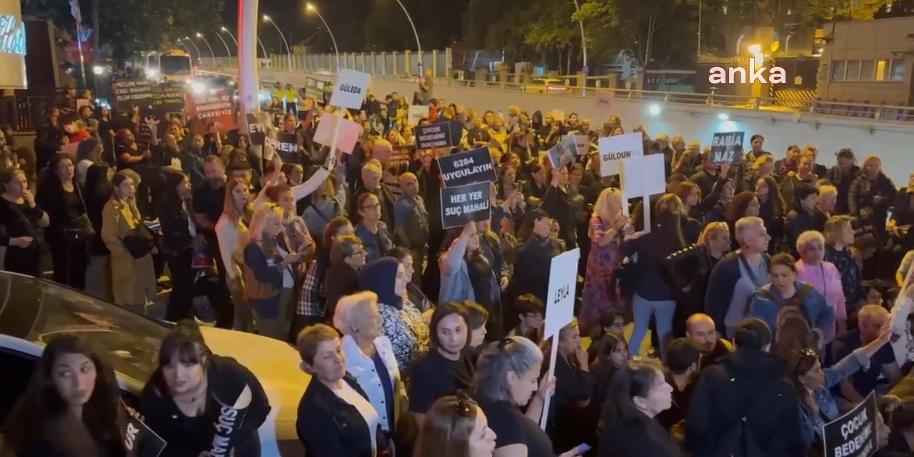 Ankara'da CHP Kadın Kolları'nın yürüyüşüne polis engeli