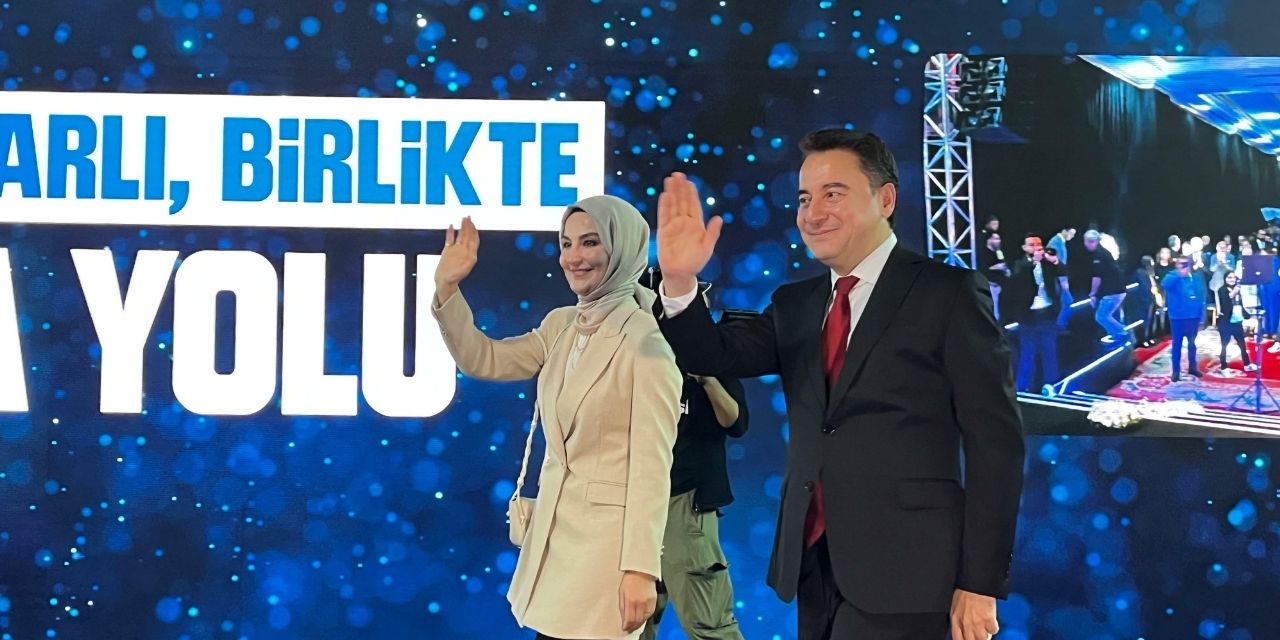 Babacan: Türkiye kayıkçı kavgasına mecbur değildir