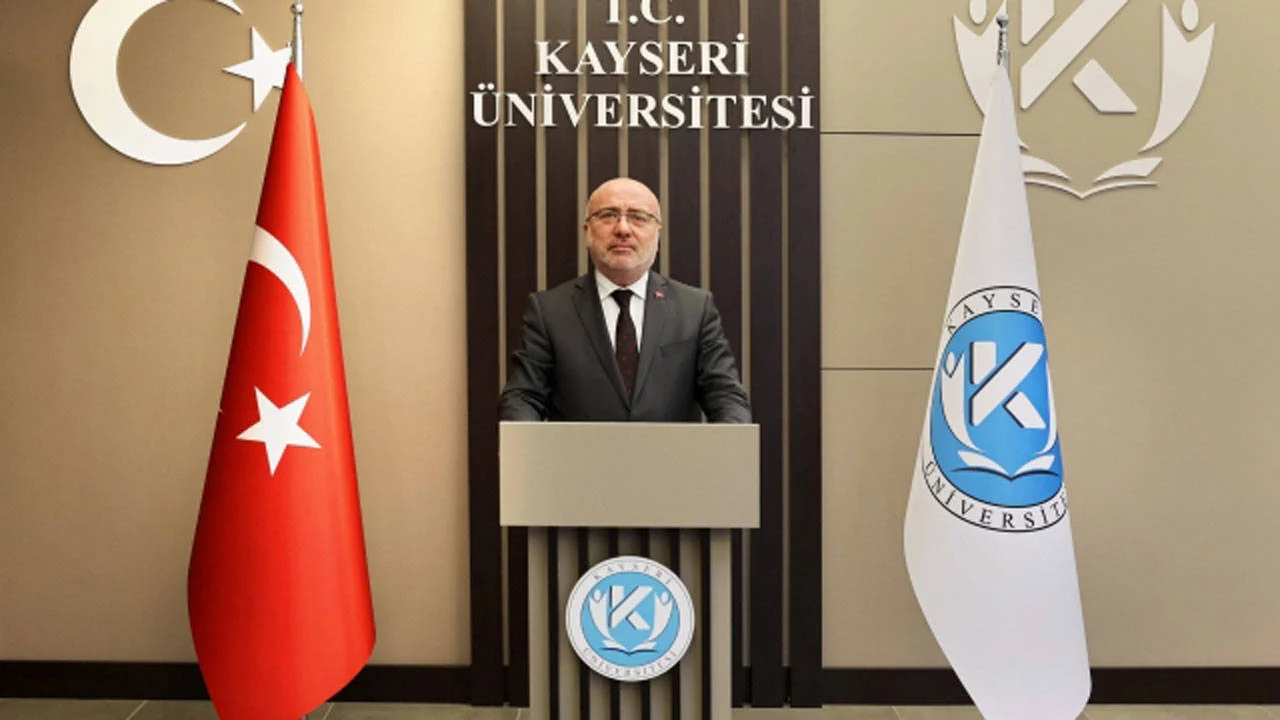 Kayseri Üniversitesi Rektörü'nün odası 6 milyon TL'ye yenileniyor