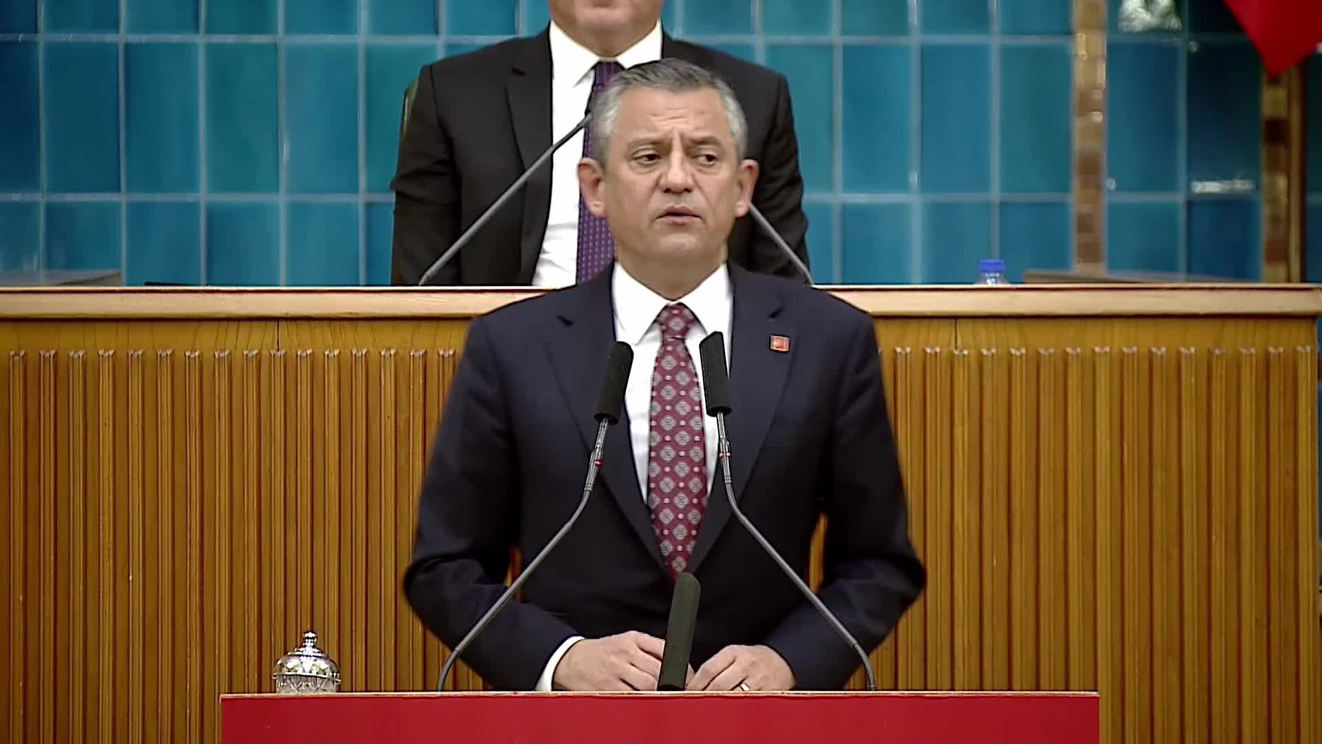 Özgür Özel: Asgari ücret talebimiz 30 bin TL, bunun altında biz yokuz