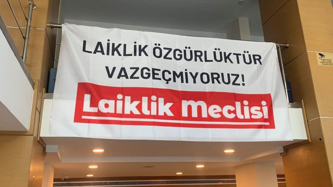 Laiklik Meclisi, Bakan Yusuf Tekin'e laikliğin ne olduğunu anlattı