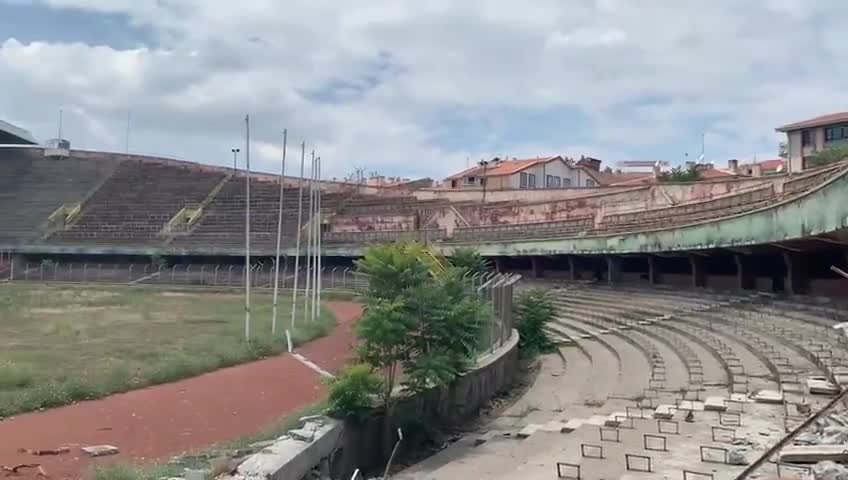 TMMOB dava açtı, tarihi Cebeci Stadyumu'nun yıkımı durduruldu