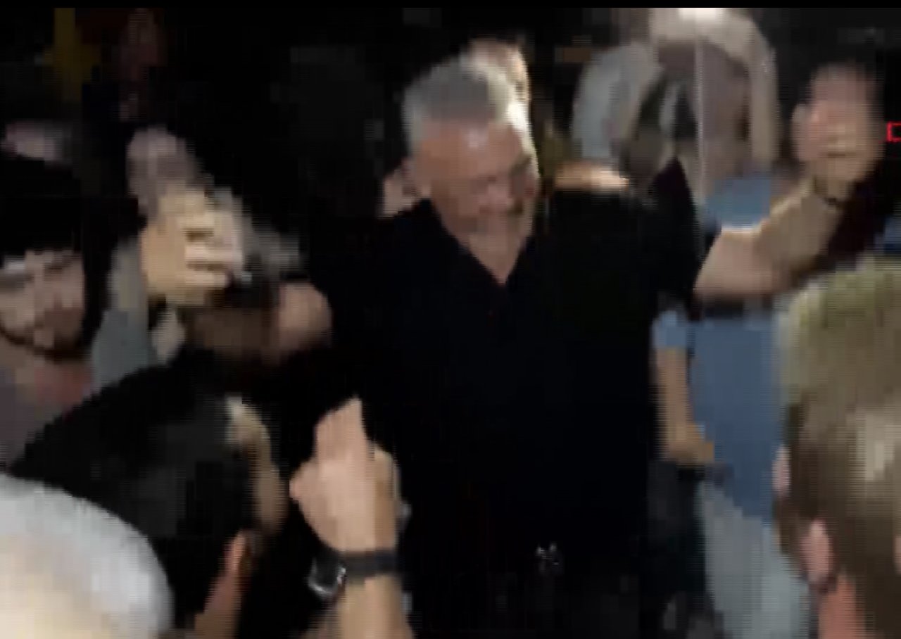 Eli yanlışlıkla Kırkpınar ağasının yüzüne çarpan gazeteci dövüldü