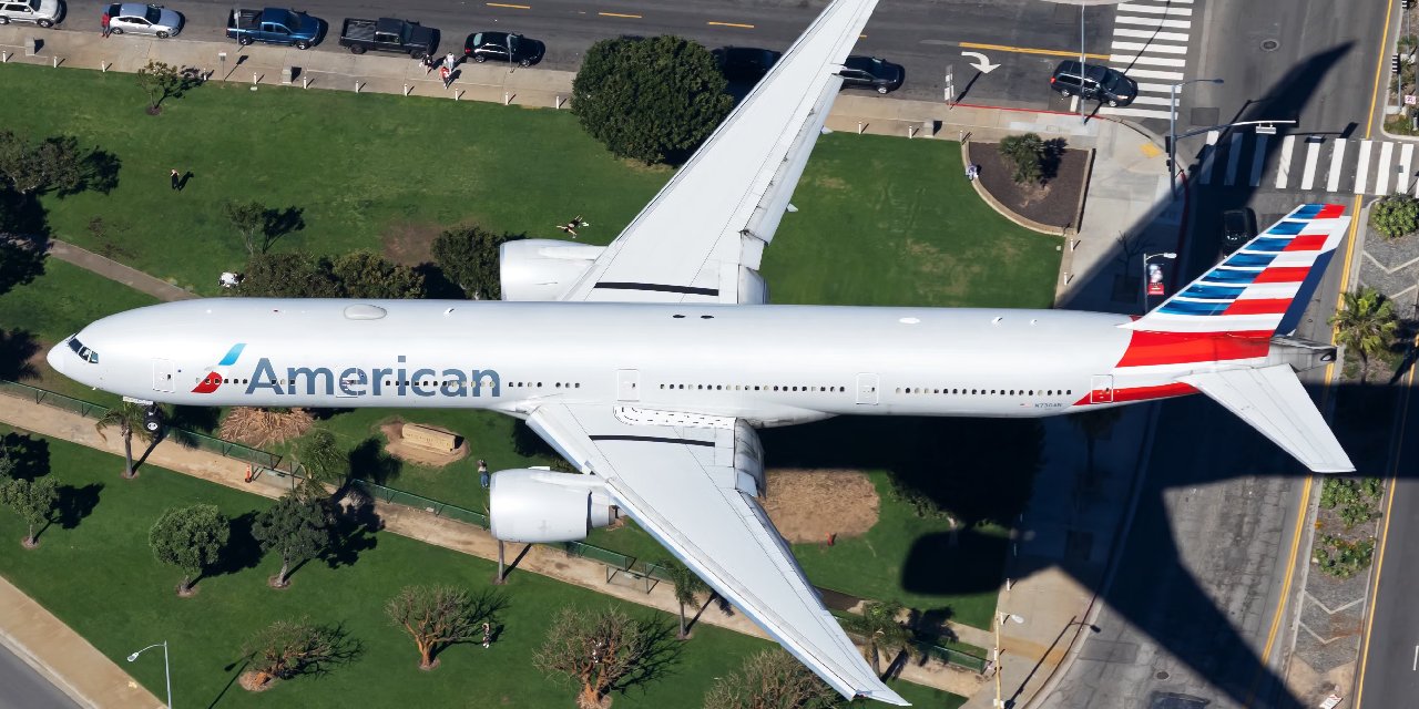 American Airlines'in uçuşları yeniden başladı