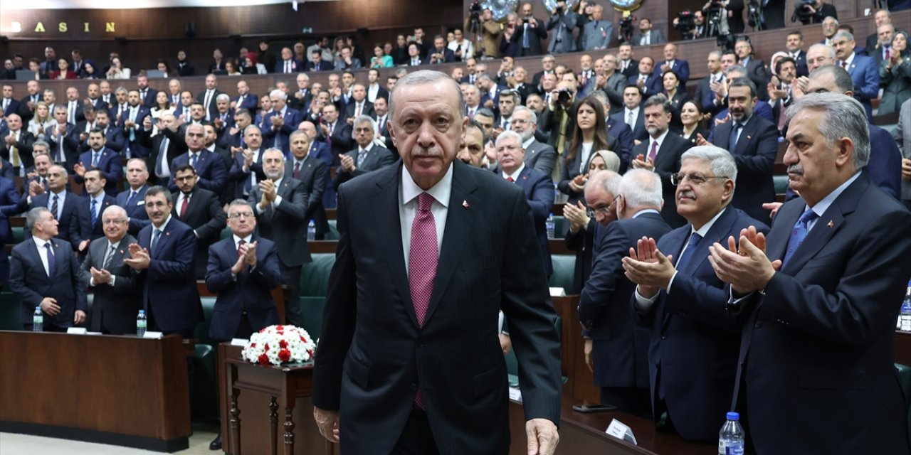 Beklentiler boşa düştü: Erdoğan asgari ücreti savundu, 'Çalışanları ezdirmedik' dedi