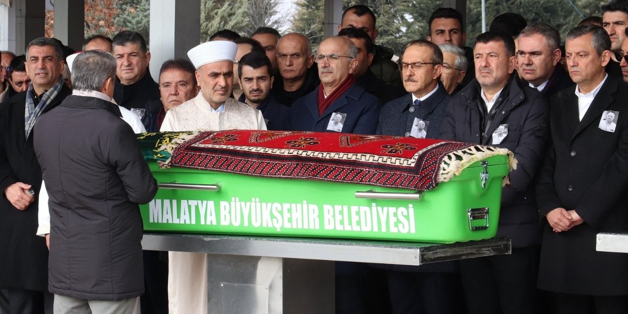 CHP Milletvekili Veli Ağbaba’nın babası son yolculuğuna uğurlandı