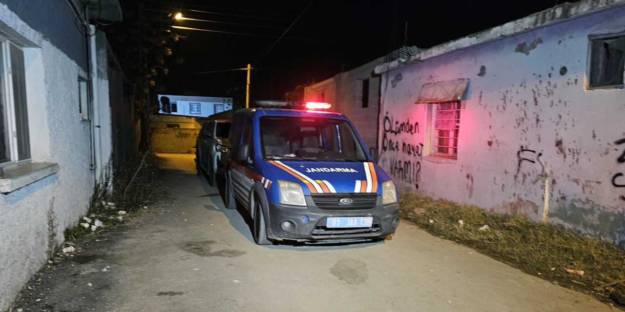 Yol kenarında ölü bulunan 15 yaşındaki çocuğun anne ve babası gözaltında