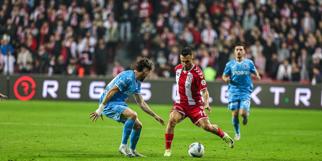 Samsunspor, Trabzonspor’u 2-1 mağlup etti