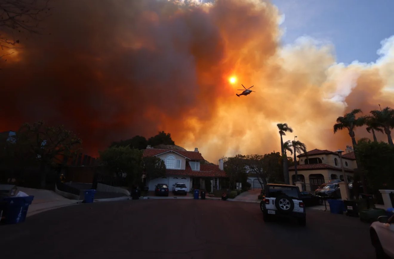 Los Angeles yangını: 180 bin kişiye tahliye emri, 200 bin kişiye tahliye uyarısı