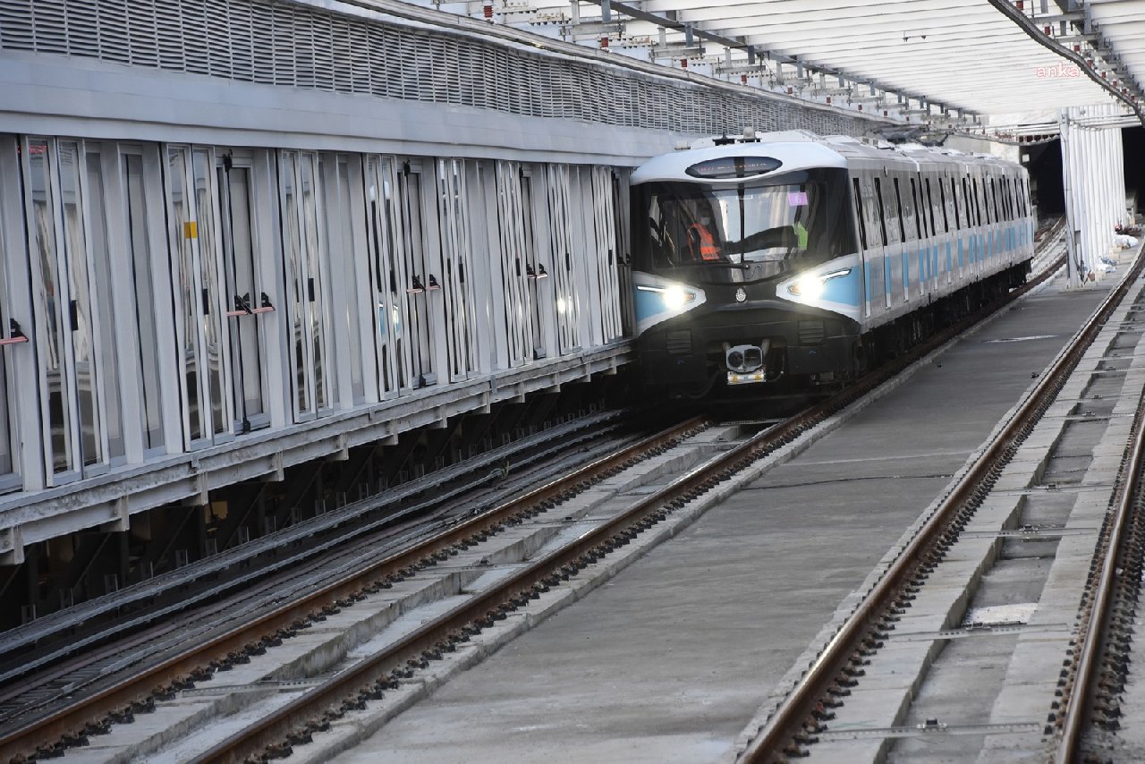 AKP dönemi durdurulan Mahmutbey-Esenyurt metrosunda çalışmalara başlandı