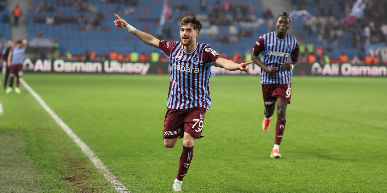 Karadeniz fırtınası: Trabzonspor evinde Antalyaspor'u farkla geçti