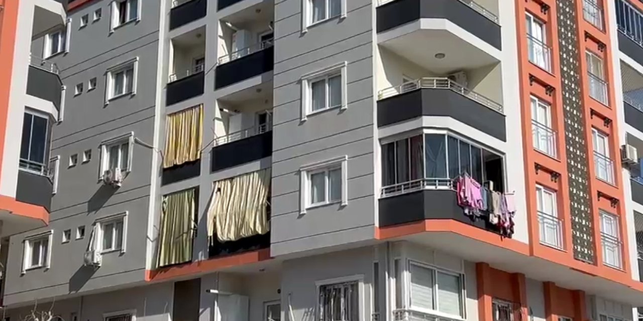 Polis, eşi ve 3 akrabasını öldürdü