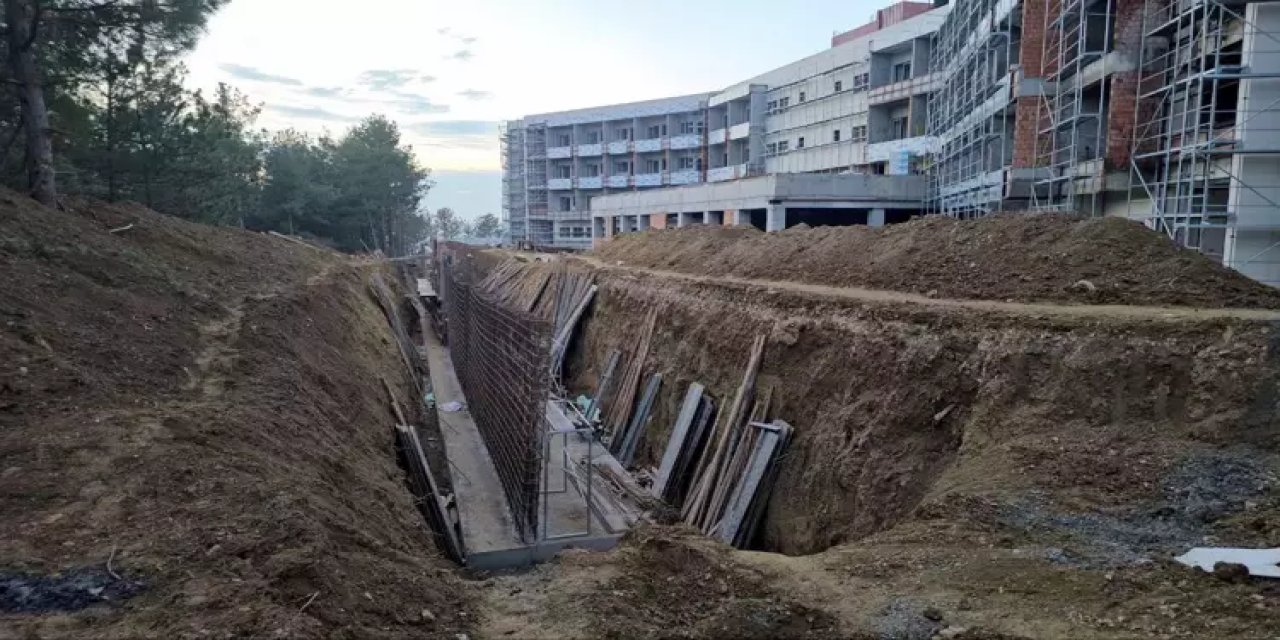 Huzurevi inşaatında, patlamamış havan topu mermisi bulundu