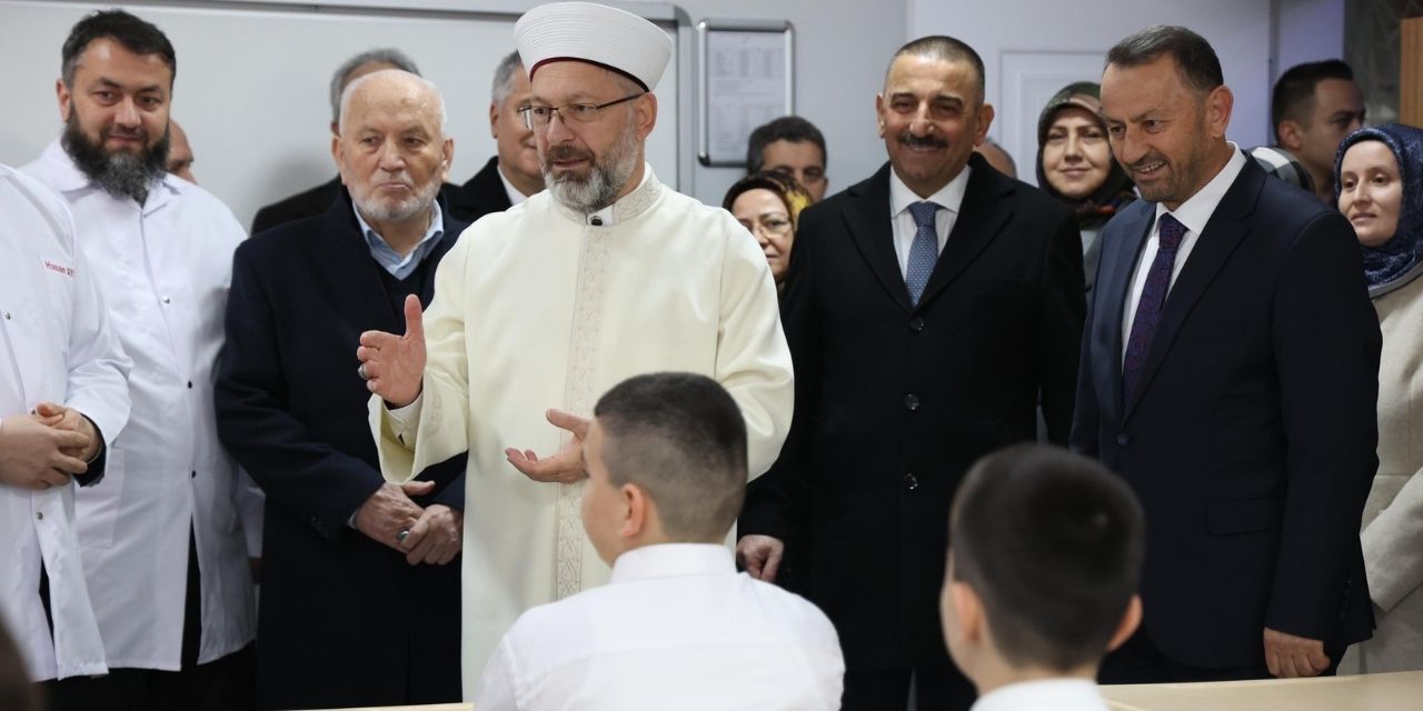 Ali Erbaş: Hadis ne kadar dini ilimse, matematik de o kadar dini ilimdir