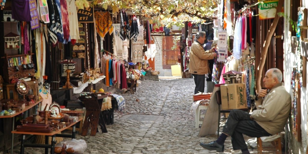 Esnaf kepenk kapatıyor: 300 bini aştı