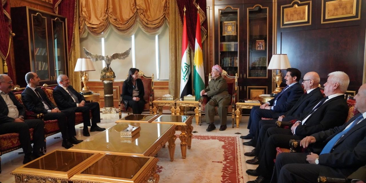 İmralı Heyeti, Mesut Barzani ile görüştü: Barzani'den sürece destek