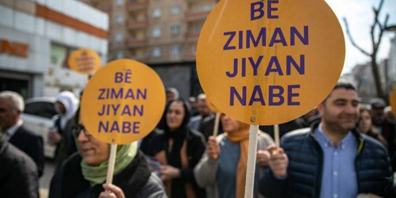 Anadili araştırması: Yaş küçüldükçe kullanımı azalıyor