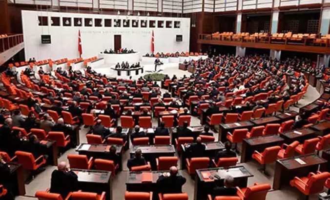 Kulis: ‘CHP'den AKP'ye vekil transferine hazır olun'