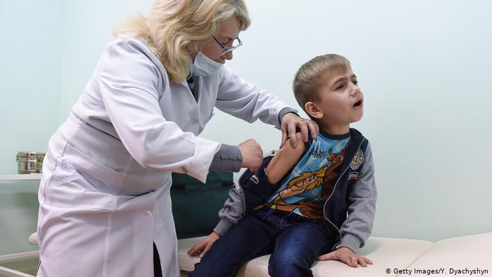 Covid-19 salgını yüzünden 23 milyon çocuk rutin aşılarını olmadı
