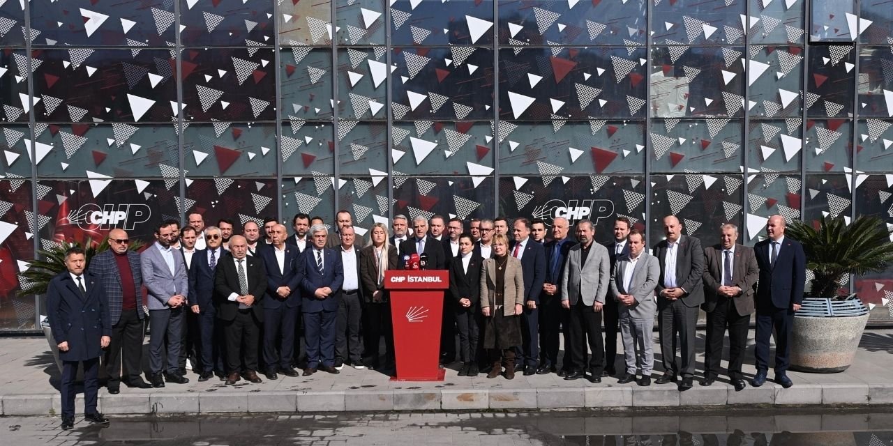 CHP ilçe başkanlarından kongre açıklaması: "Onlar gidici biz kalıcıyız"