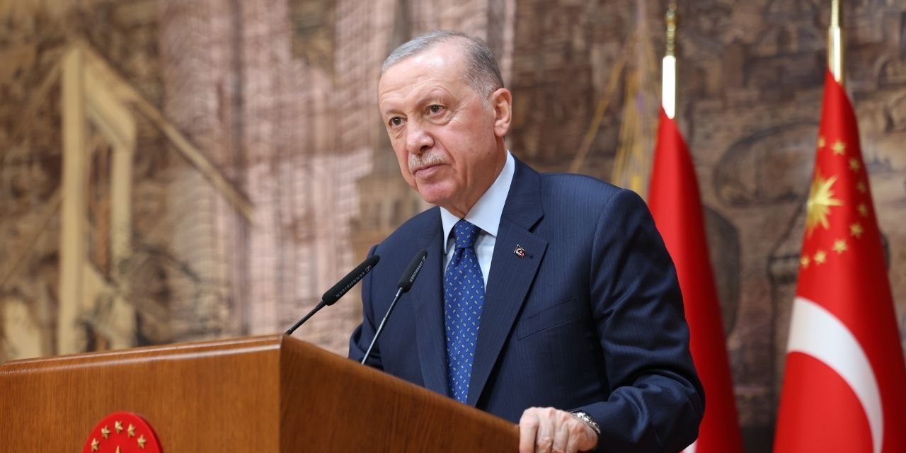 Yandaş yazardan Erdoğan'a çağrı: Çıksın anlatsın