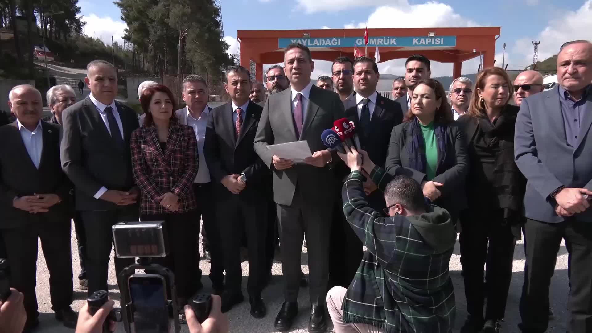 CHP Heyeti Yayladağ'da... Ali Mahir Başarır: Katliamın Alevi’si, Sünni'si olmaz