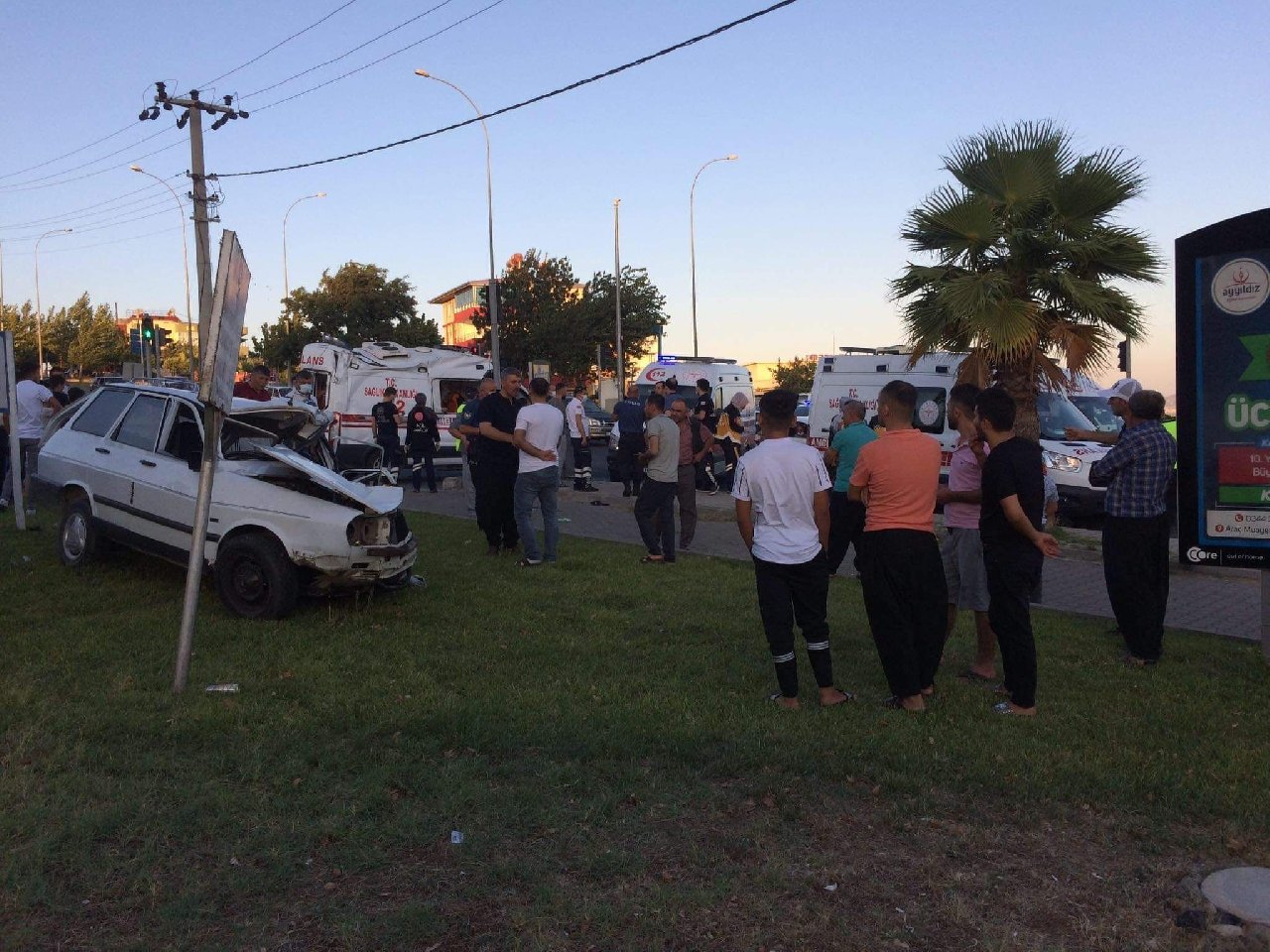 Ambulans kazası: 1 ölü, 5 yaralı