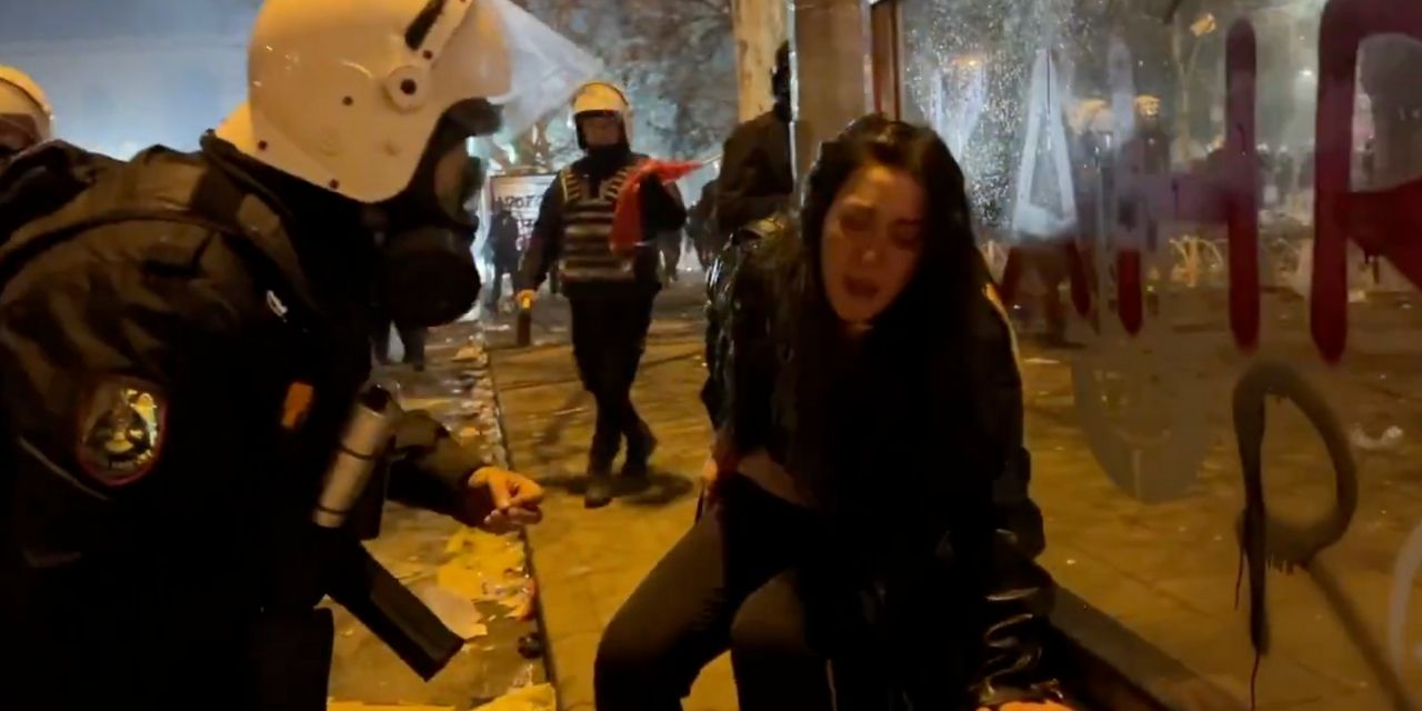 Ünlü tiyatrocudan tepki: Gençlere yaşattığınız zorbalık kanunsuz
