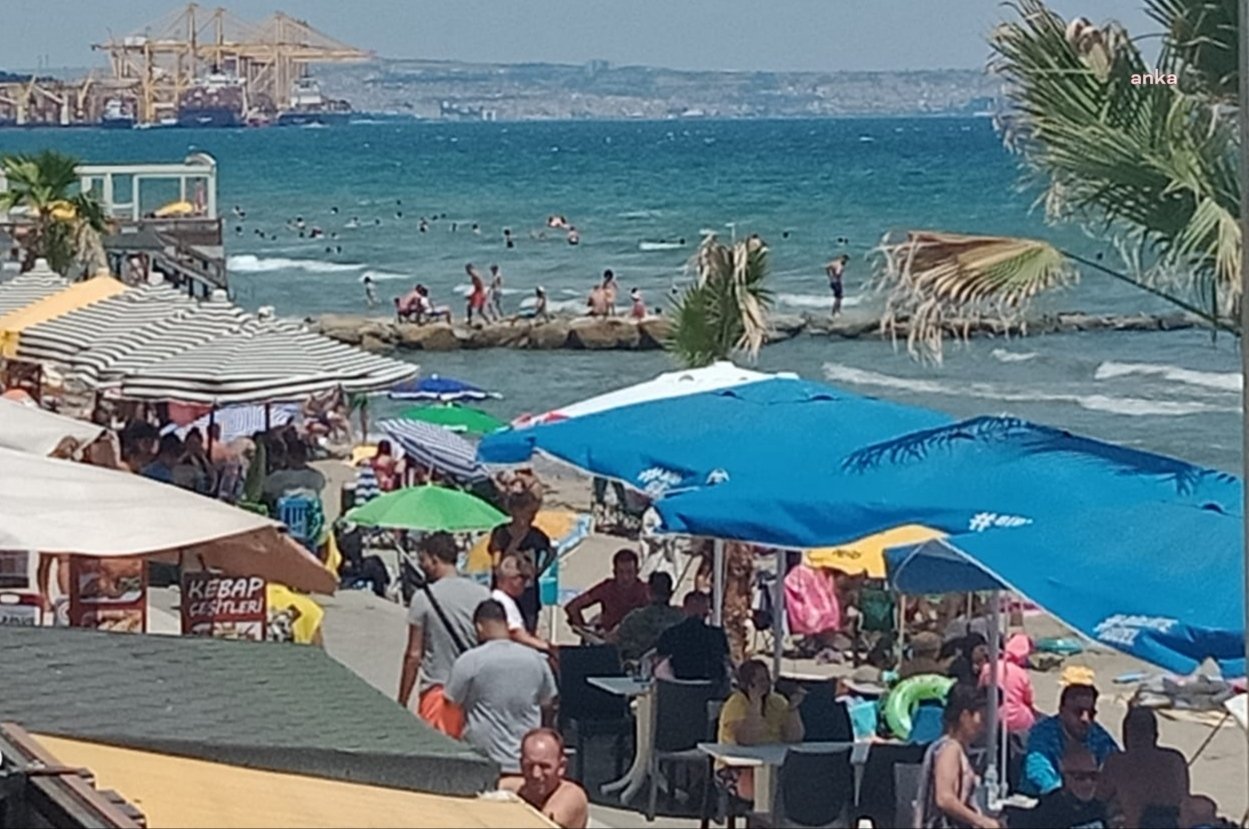 Tatilciler akın etti, 3 günde 200 ton çöp çıktı