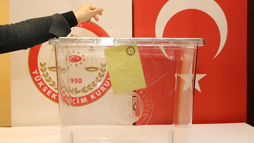 CHP, Nisan ayının ilk anketinde de birinci parti