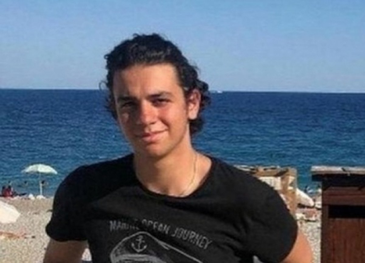 Onur Alp Eker'e ne oldu?