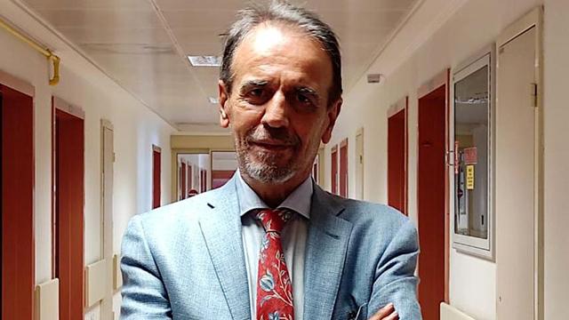 Prof. Dr. Mehmet Ceyhan: "Aktif vaka sayısı 100 bini geçti"