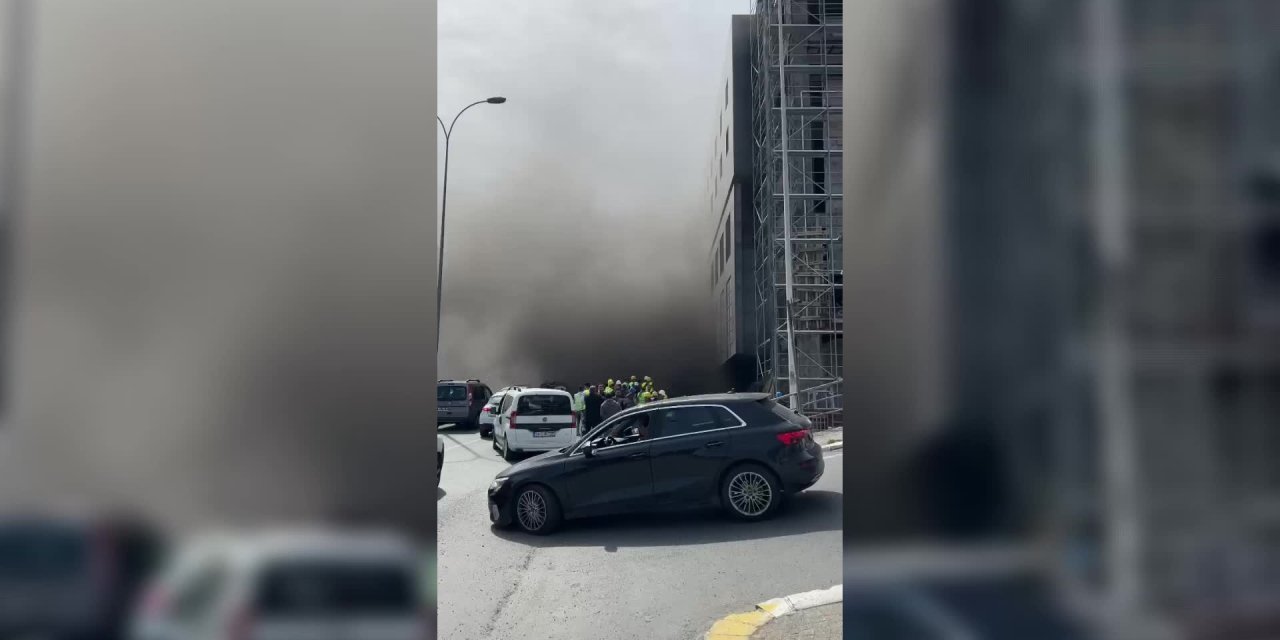 KYK yurdu şantiyesinde yangın çıktı, 3 işçi hastaneye kaldırıldı
