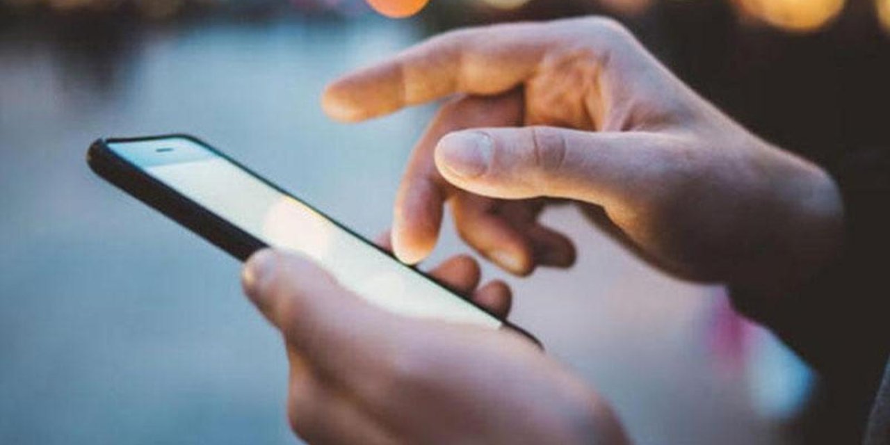 Telefon Şarjınız Su Gibi Akmasın! İşte Ömrünü Uzatacak Altın Değerinde Tüyolar!