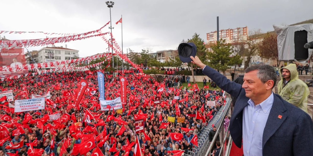 SONAR'ın üyelerine özel anketi sızdı: CHP ile AKP arasındaki fark açılıyor