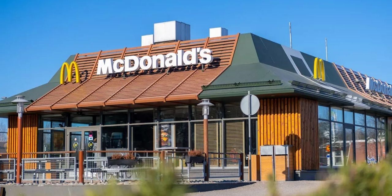 McDonald’s 2 bin kişiyi işe alacak