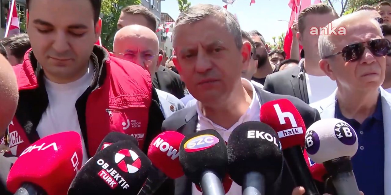 Özgür Özel, AKP gençliğine seslendi: 'Reisinizin elinden o topu geri alın'