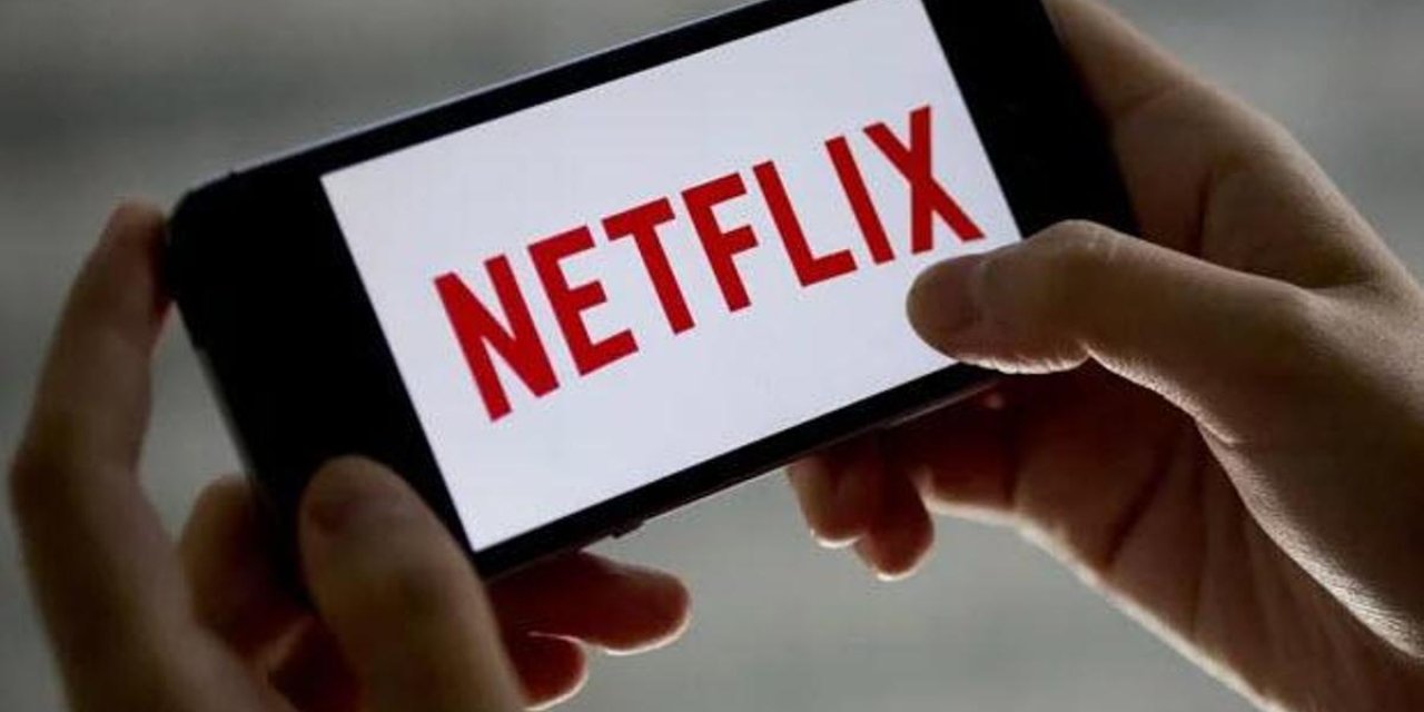 NETFLİX platformunda en çok izlenen 2 dizi! Başrolde aynı oyuncu var