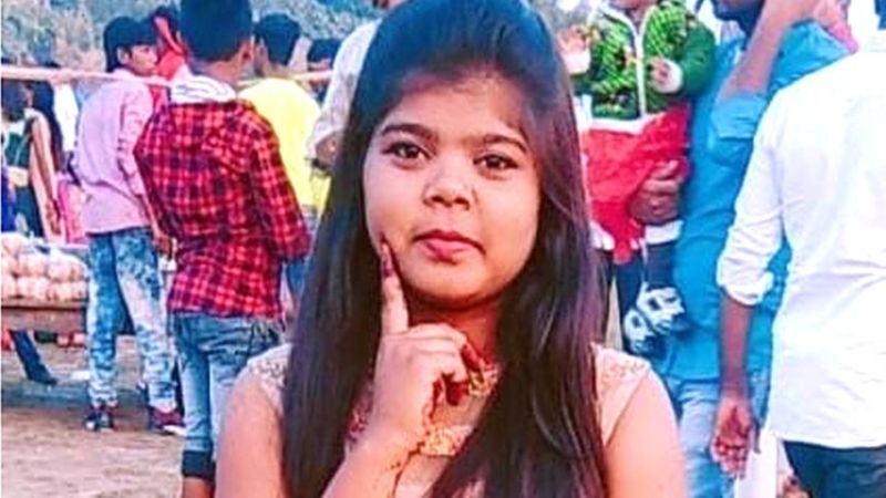 Hindistan’da 17 yaşında kız kot pantolon giydiği için öldürüldü