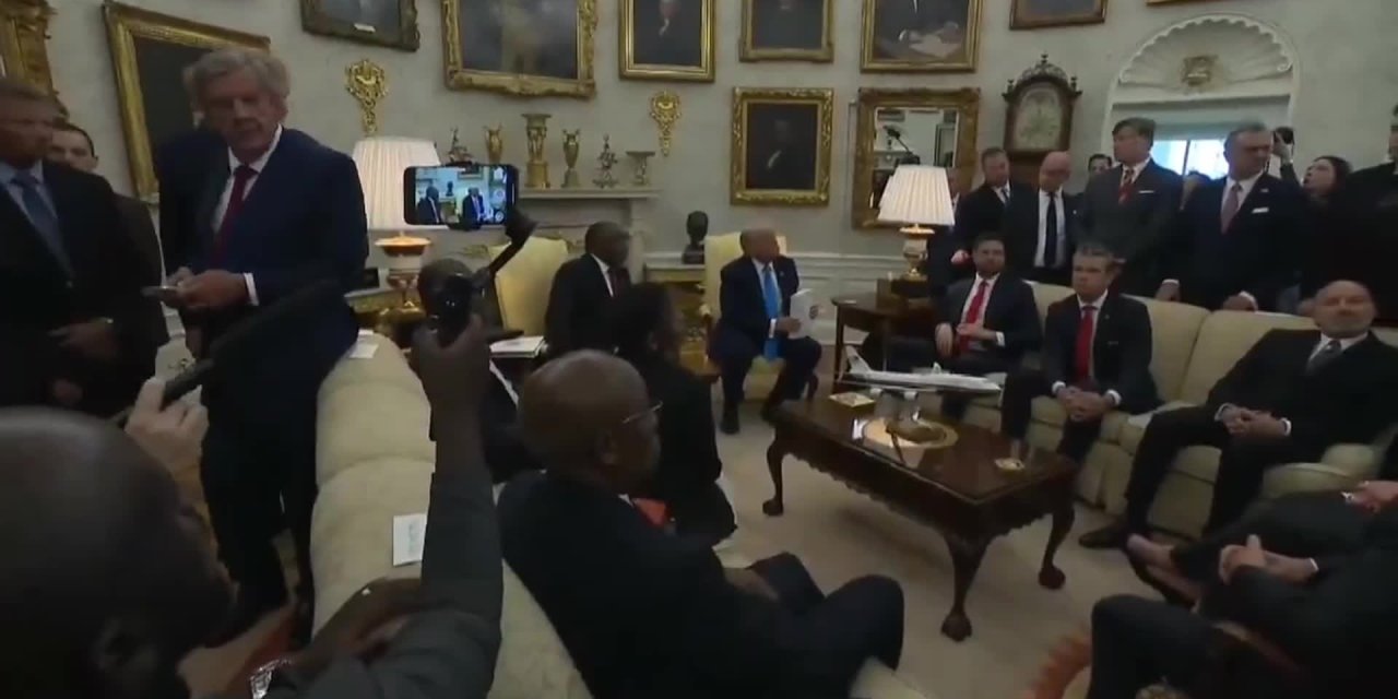 Trump, Katar uçağı sorusunu soran gazeteciyi salondan kovdu