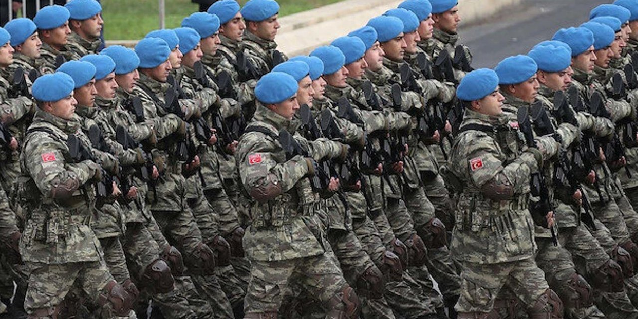 Erdoğan'a ordudan atma yetkisi veren madde geri çekiliyor