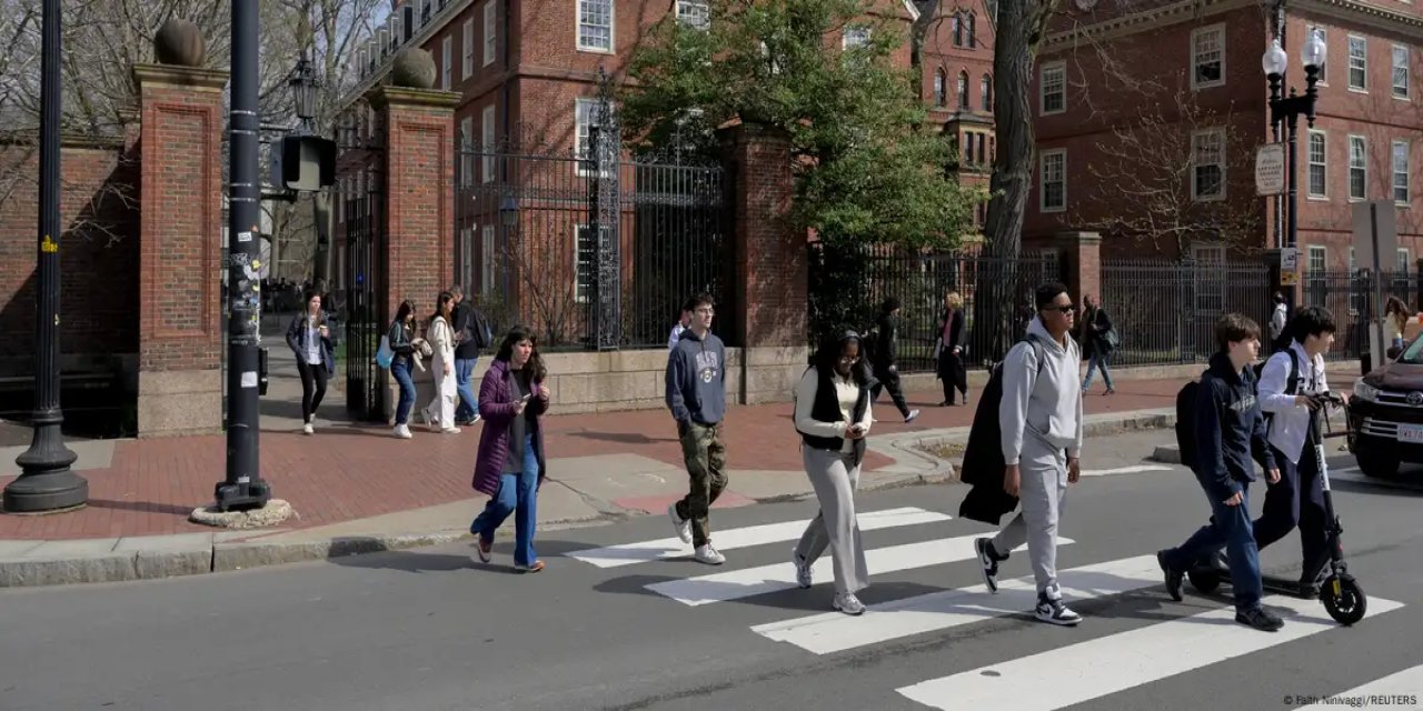 Yargı, 'Harvard'a uluslararası öğrenci kabulüne engel' kararını durdurdu