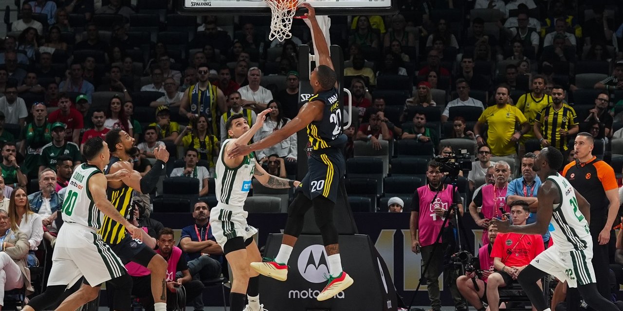 Fenerbahçe Beko, EuroLeague'de finale yükseldi