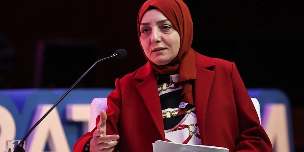 Cumhurbaşkanı Başdanışmanı Saadet Oruç'tan özür