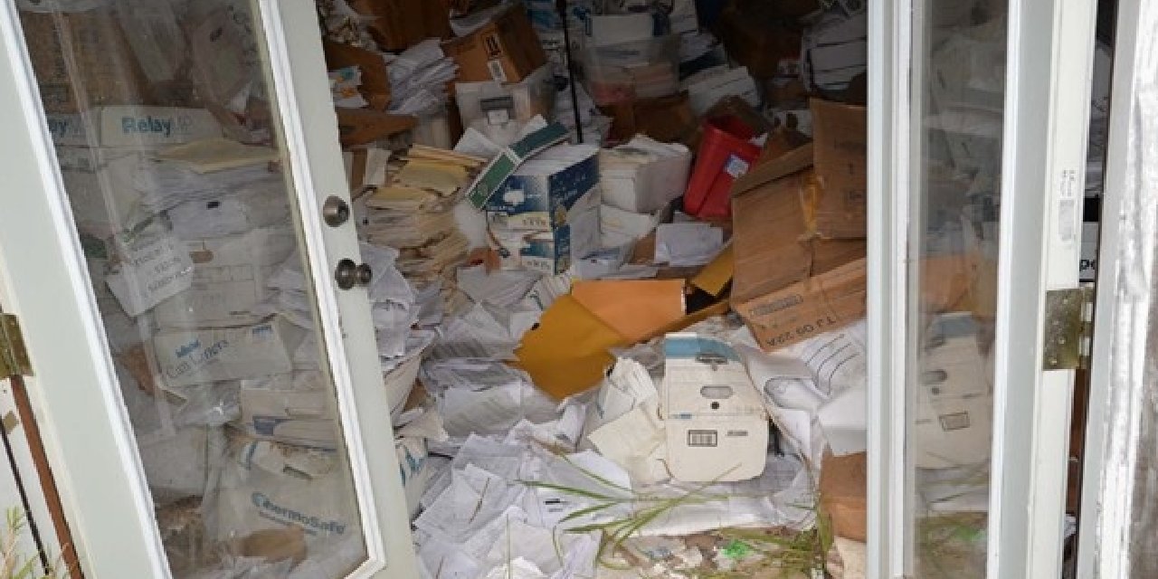 Hastalarına yanlış teşhis koyarak sigorta şirketlerini dolandıran doktora hapis cezası