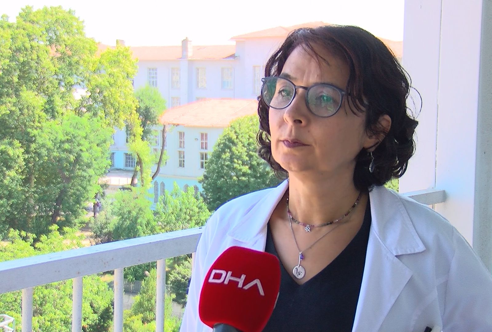 Bilim Kurulu üyesi Prof. Dr. Yavuz: "Sosyal ortamlarda ya aşı kartı ya test sonucu göstermek zorunlu olmalı"