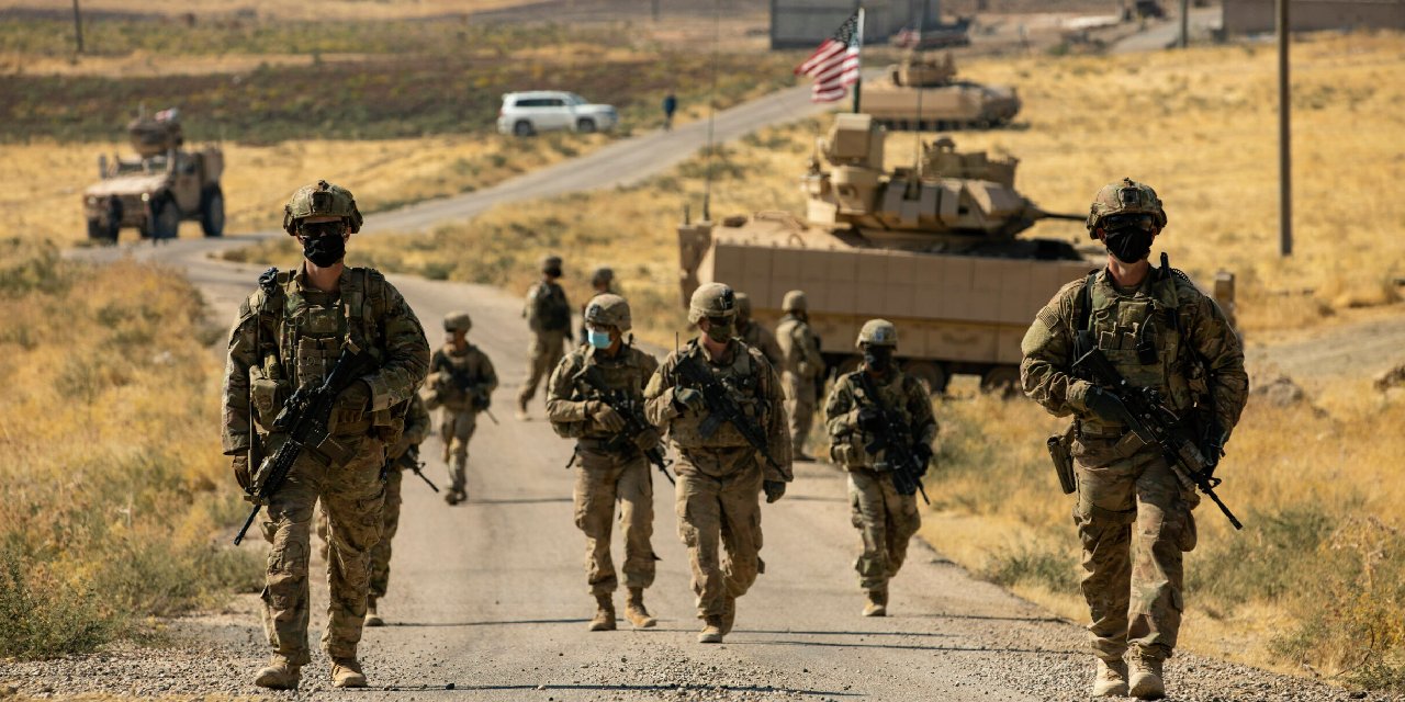 ABD yüzlerce askerini Suriye'den çekmeye başladı: Bazı üsler SDG'ye devredildi