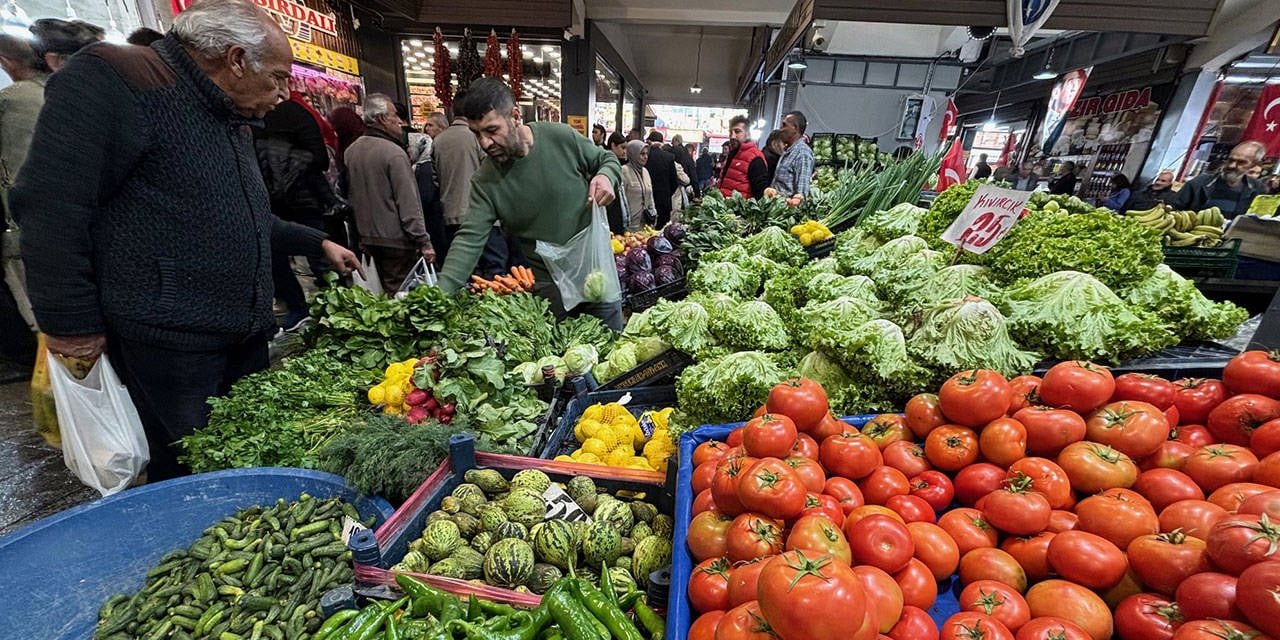 Prof. Dr. Şişman: Gıda enflasyonunun neye dayanarak hesaplandığı açıklanmalı