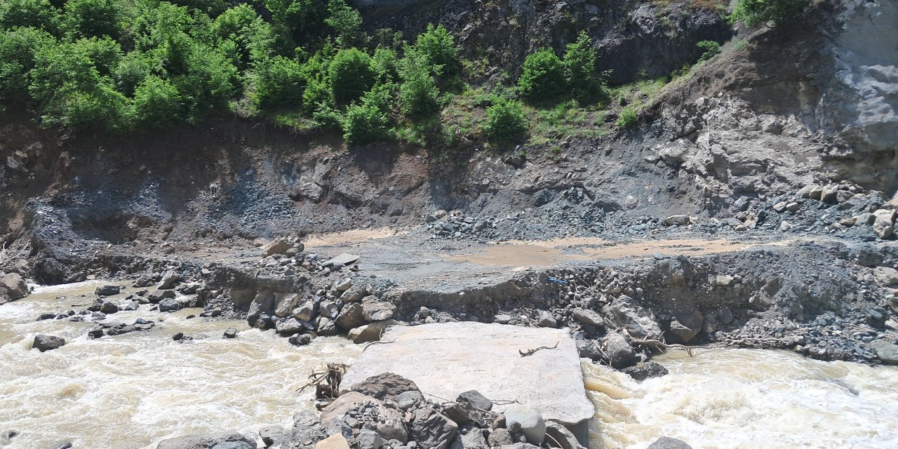HES inşaatı nedeniyle tarihi kilise sular altında kaldı